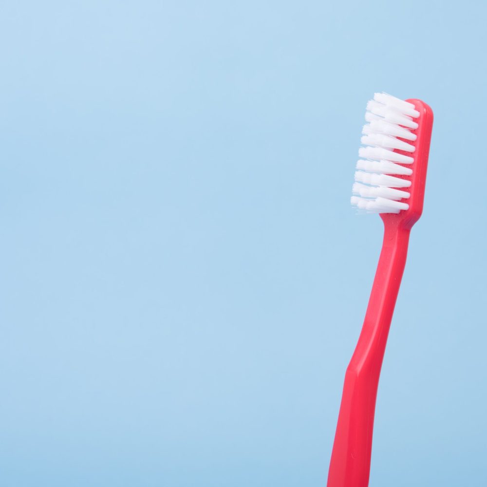 toothbrush-red